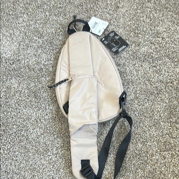 PUMA Beige Belt Bag for Men - Picture 4 of 4